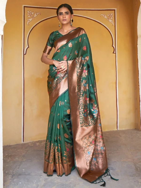 Green Banarasi Silk Woven Dual Tone Floral Design Saree with Unstitched Blouse Piece Janasya 329